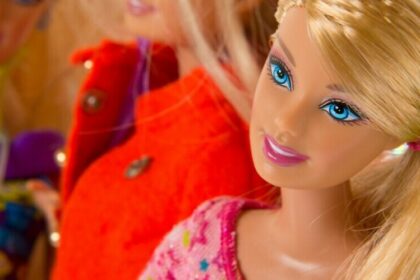 História da Barbie: qual sua origem, como ela ficou popular?