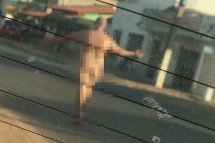 Homem desfila totalmente pelado em rodovia movimentada de Parnaíba